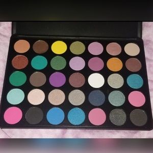 Morphe 35 Color Smokey Eye Palette 